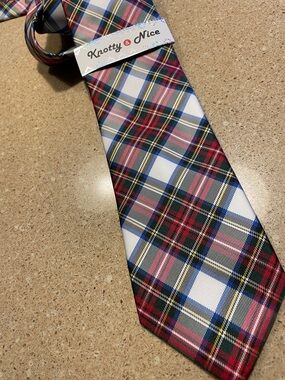 Men's Tartan Plaid Tie in Red, Blue & White